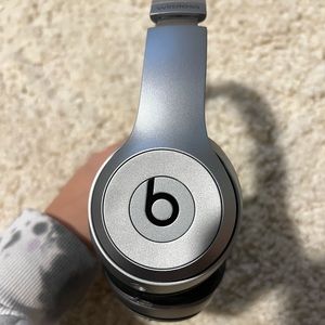 Space Gray Beats Solo Wireless